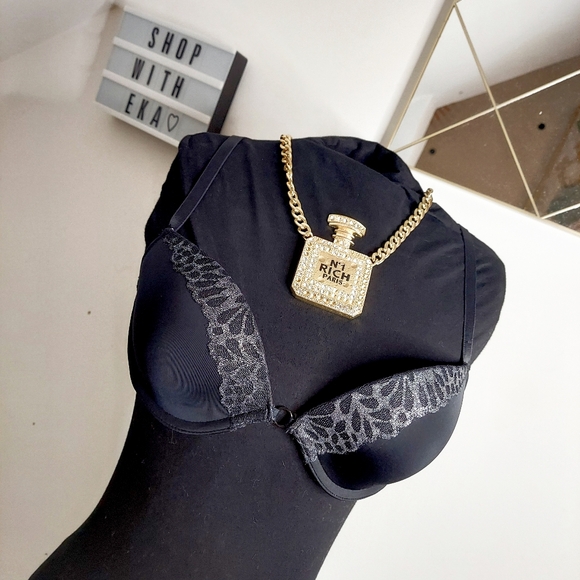 Black lazenza bra 32C - Picture 1 of 9